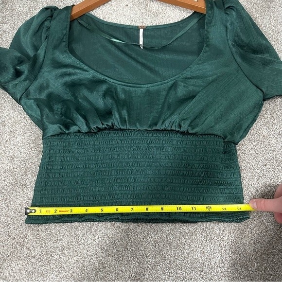 Free People Evergreen Santiago Satin Cropped Blouse Size Medium Sexy Chic - Picture 11 of 16